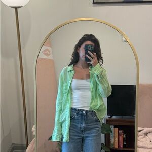 NWOT Lilly Pulitzer Button Down Shirt